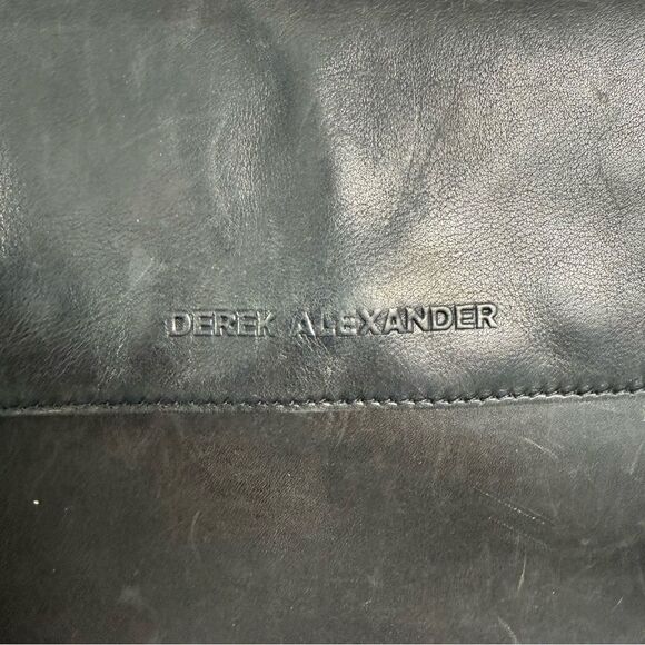 DEREK ALEXANDER | Leather Shoulder Bag - Picture 3 of 16